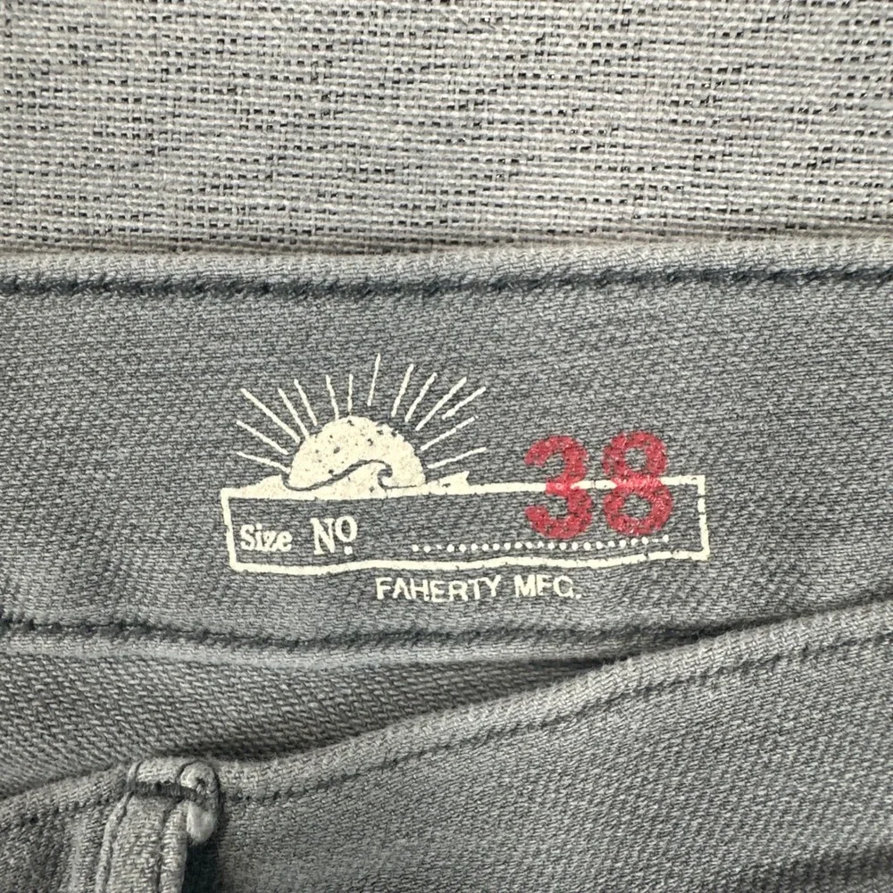 Faherty Brand Movement 5-Pocket Pants Mens 38x32 Grey Stretch Straight Preppy
